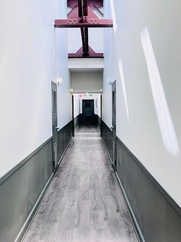 Building Photo - 2041 W North Ave