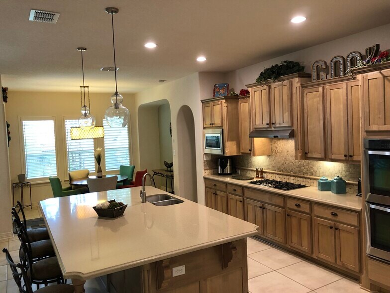 Kitchen - 18419 Golden Maize