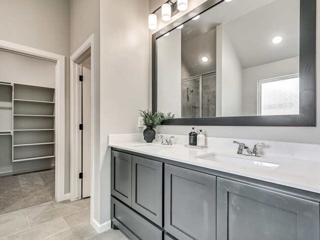 Building Photo - Brand New Home For Lease Noble OK