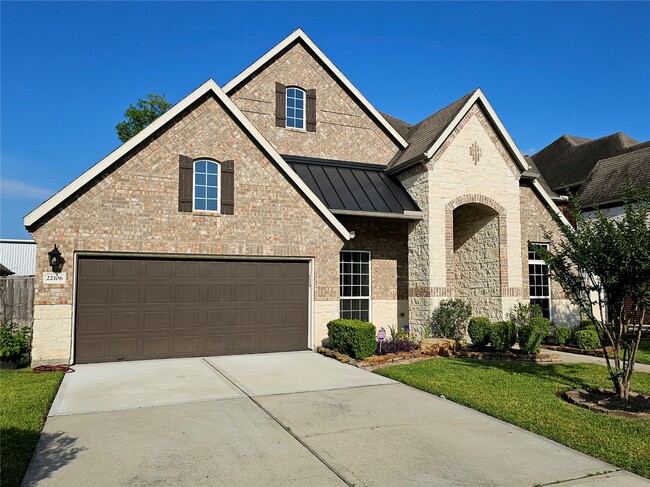 Building Photo - 22106 Flashing Ridge Dr