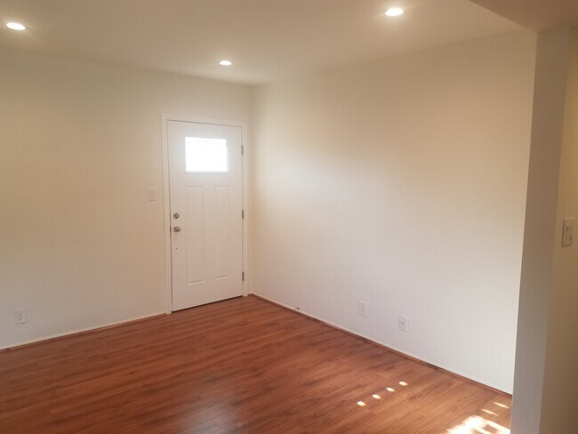 Building Photo - 2515 Foothill Blvd