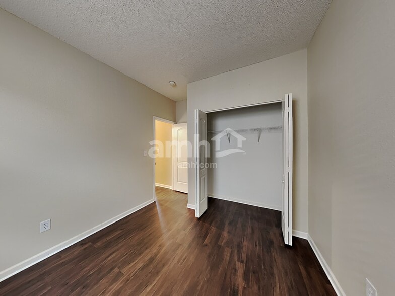 Building Photo - 11309 Loudon Ln