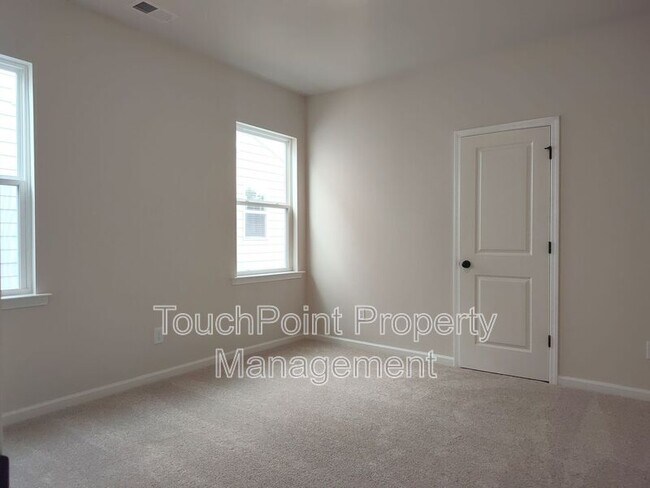 Building Photo - 5821 Wentwood Ct