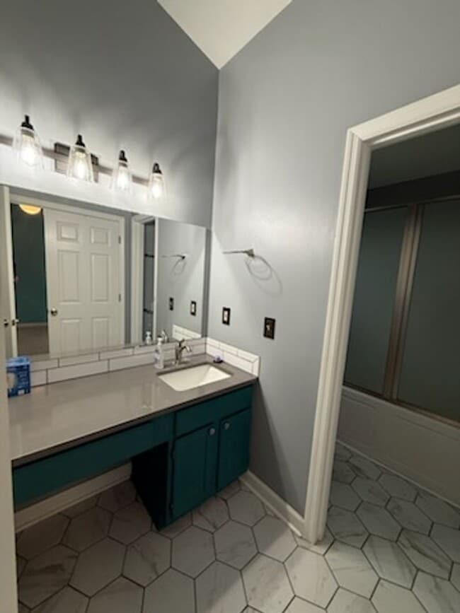 Building Photo - Charming 3-bedroom, 2-bath home in Florence,