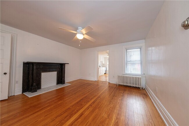 Building Photo - 274 38th St