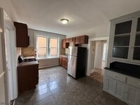Building Photo - 230 Watchung Ave