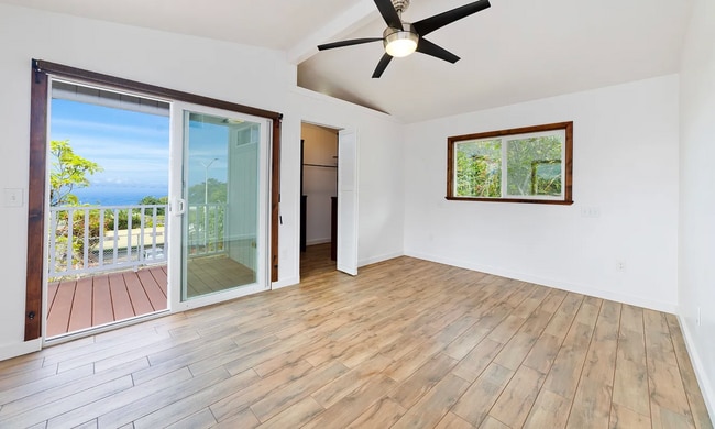 Building Photo - Kona Manor - Hawaii Belt