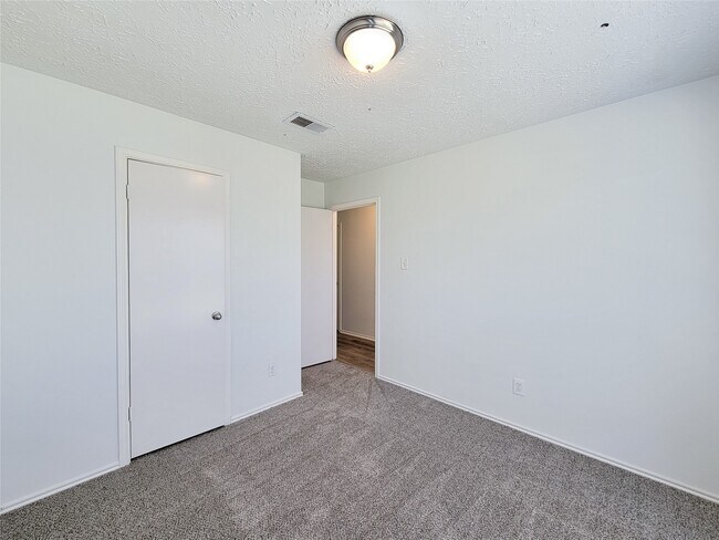 Building Photo - 8514 Opalwood Ct