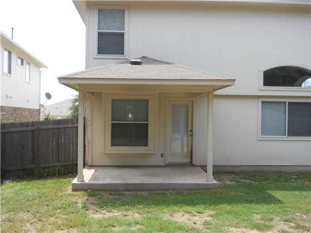 Building Photo - 2504 Wilma Rudolph Rd