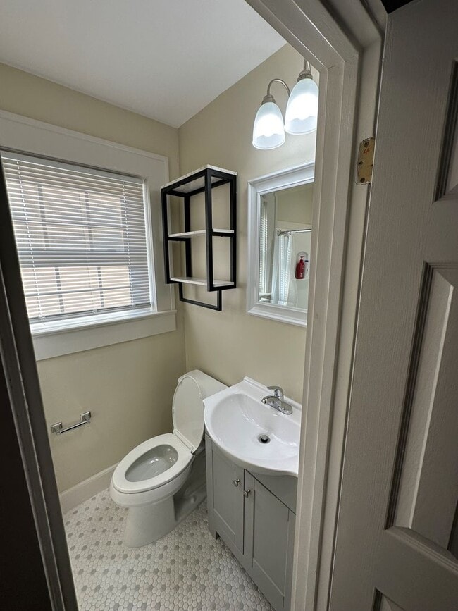 Building Photo - Leasing for Fall 2027