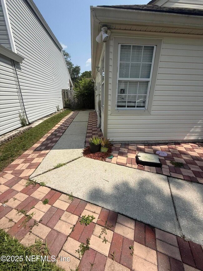 Building Photo - 7751 Lynchburg Ct E