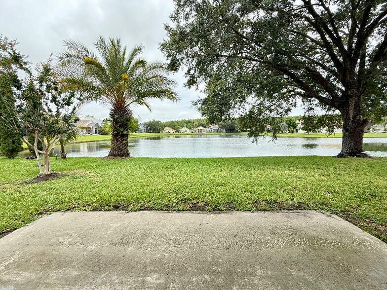 Building Photo - 12859 Enclave Dr