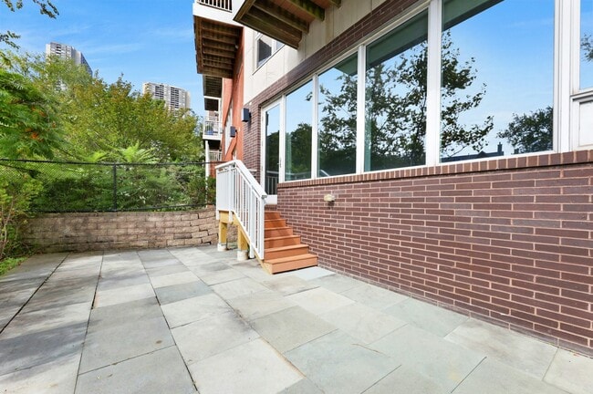 Building Photo - 22 Vela Way