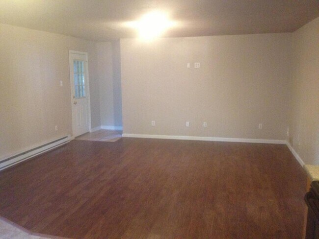 Building Photo - 800B Mohrsville Rd. Rear 1st Floor