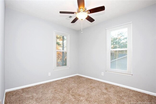 Building Photo - 1819 Eichelberger Dr