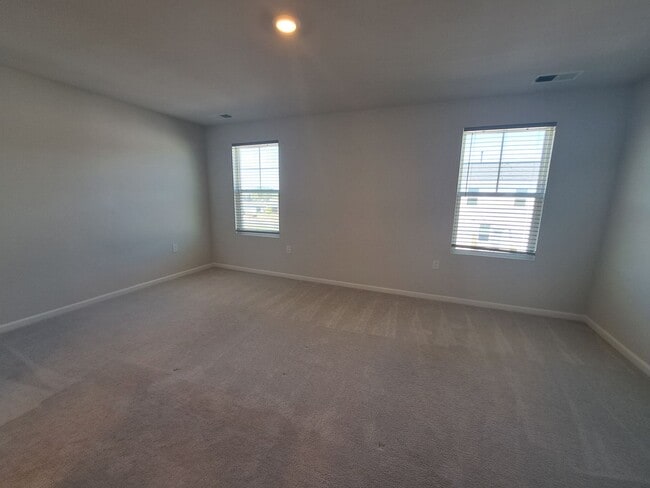 Building Photo - 2728 Chert Ln