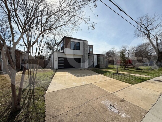 Building Photo - 1942 McBroom St