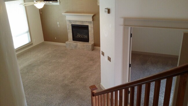 Building Photo - Three bedrooms plus an office.. Gorgeous home in Pepper Hills with tandem 3 car garage. Newer car...