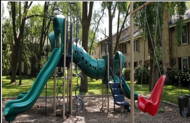 Building Photo - 2 BD / 1 BA Condo In St. Louis Park Avail ...