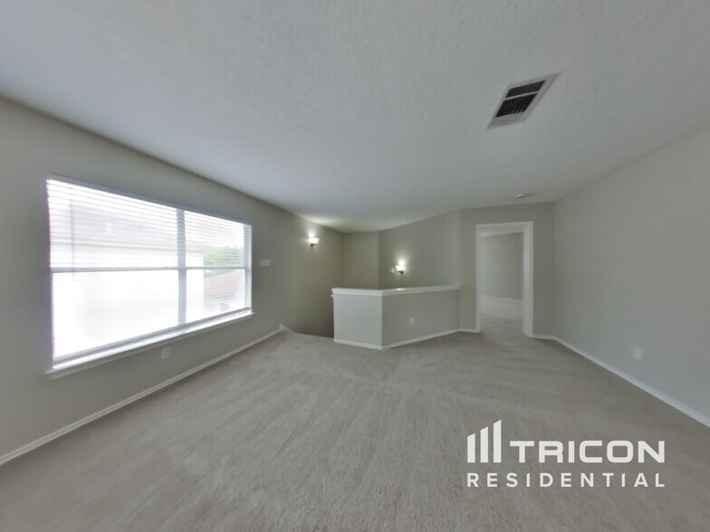 Building Photo - 1026 Quail Valley Dr