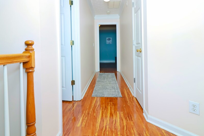 Building Photo - 1784 Clayhill Pointe SW