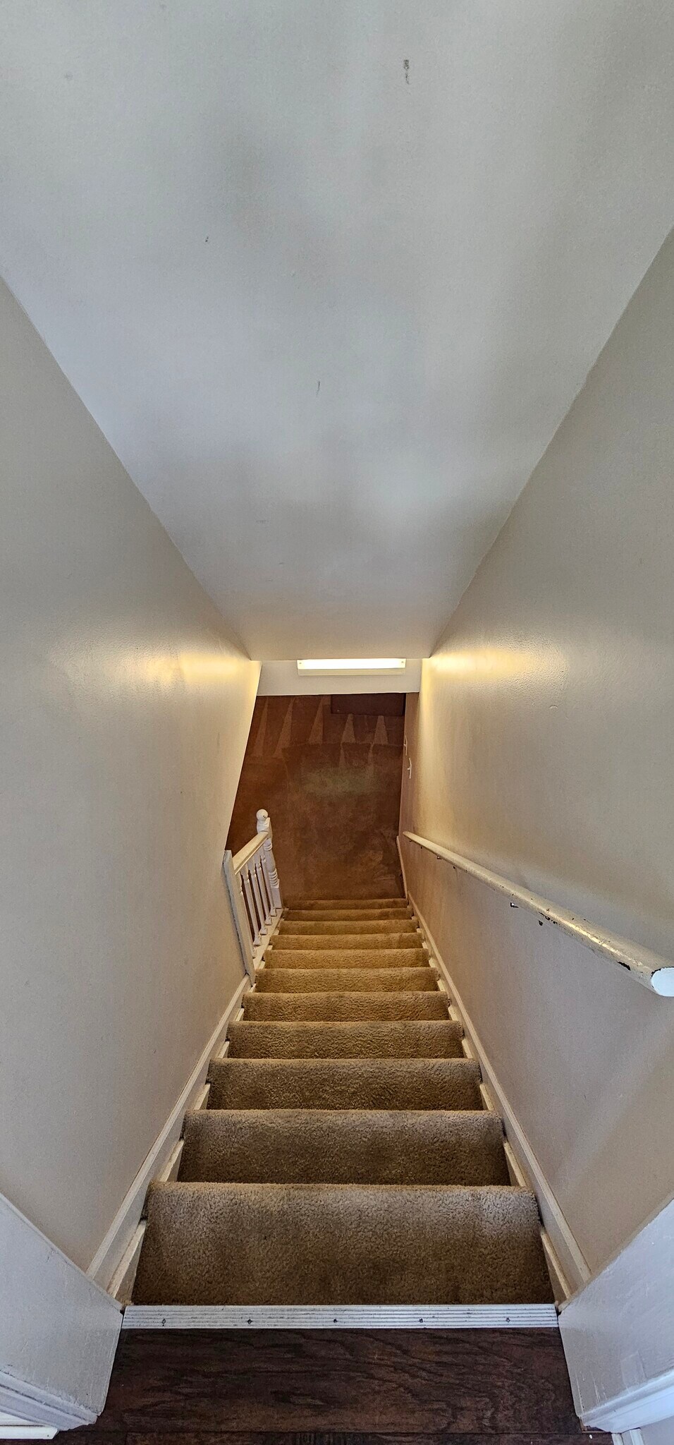 Staircase to finished basement - 6083 Bolamo Ct