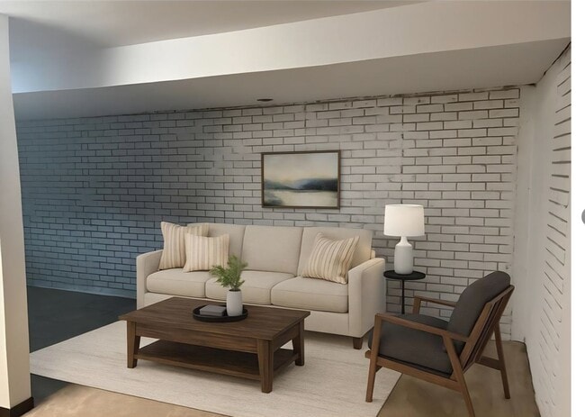 Building Photo - Great Location