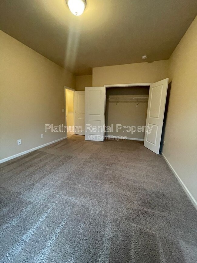 Building Photo - 5755 Rialto Way