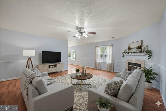 Building Photo - 112 Jefferson Ct