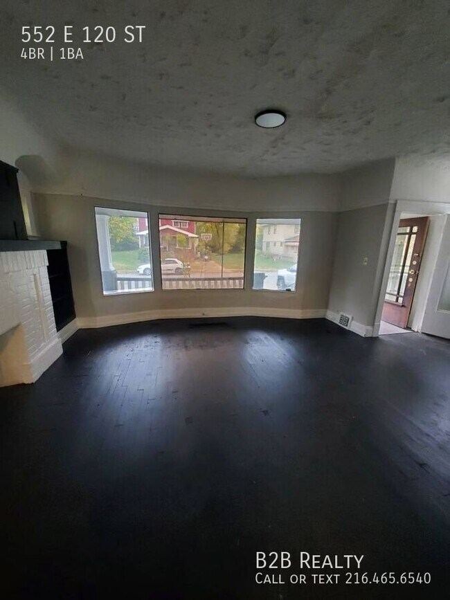 Building Photo - 552 E 120th St