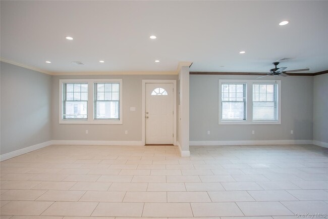 Building Photo - 59 Clinton Ave