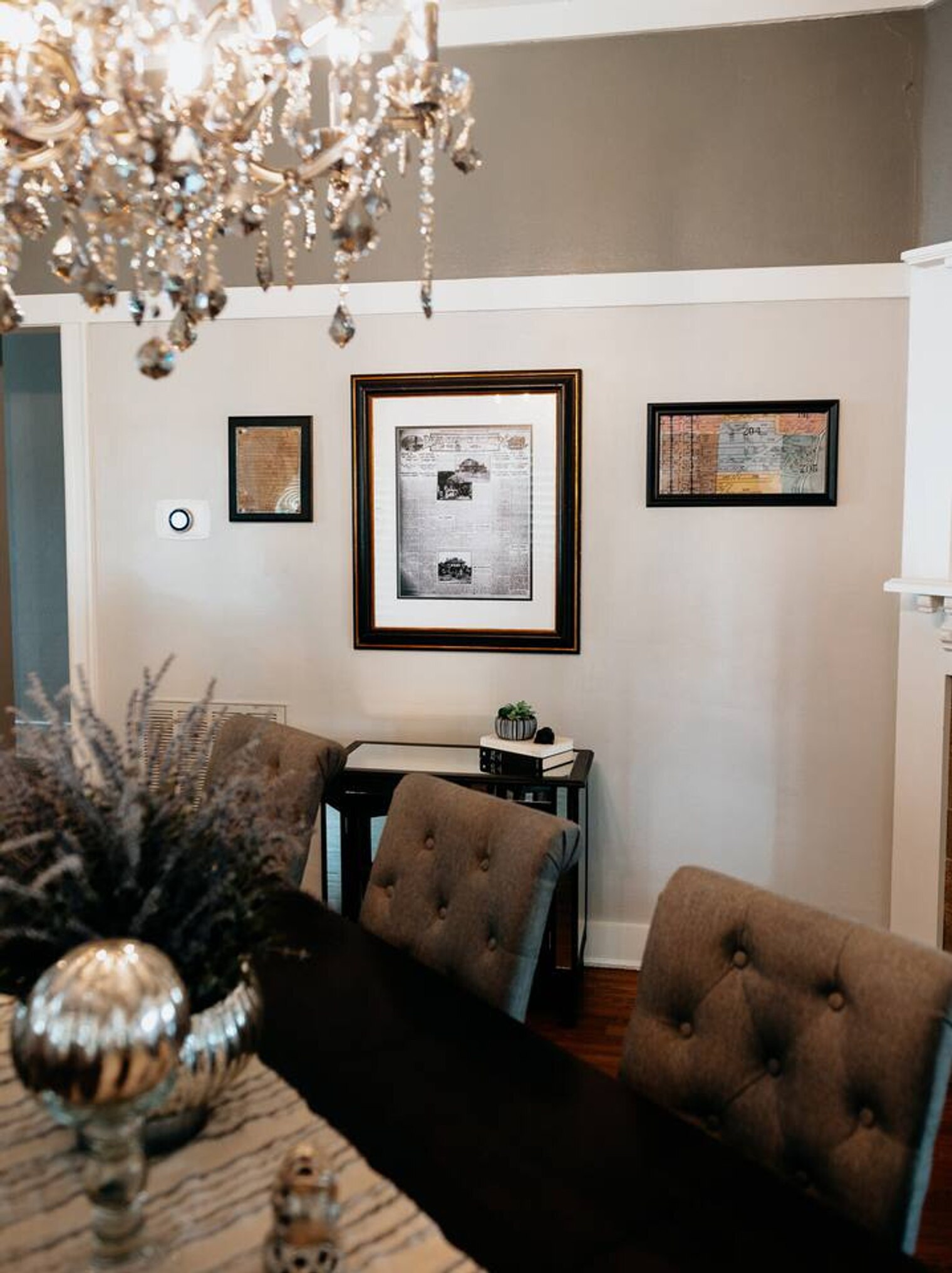 Building Photo - 133 East Mistletoe-SI ID1638171P