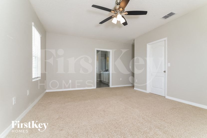 Building Photo - 612 Greymount St