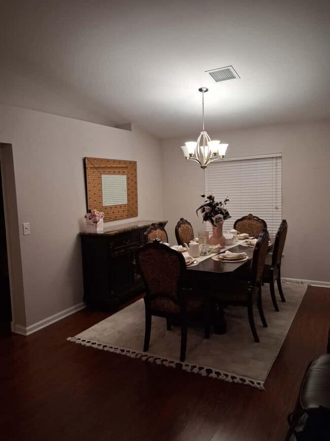 Building Photo - 3661 SW Camastro St