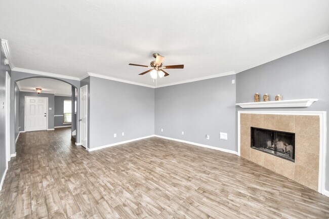 Building Photo - 19215 Terra Forest Ct