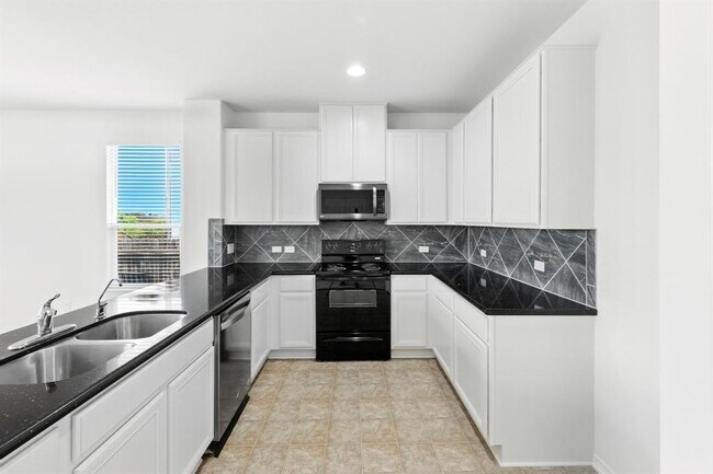 Building Photo - 173 Apricot Dr