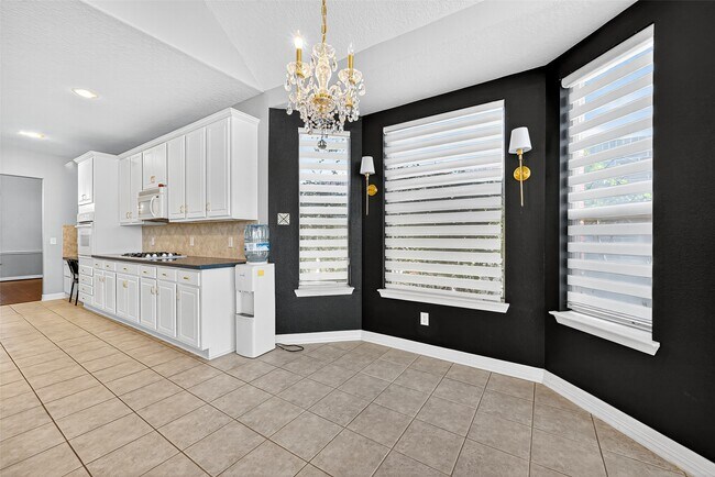 Building Photo - 20807 Autumn Terrace Ln