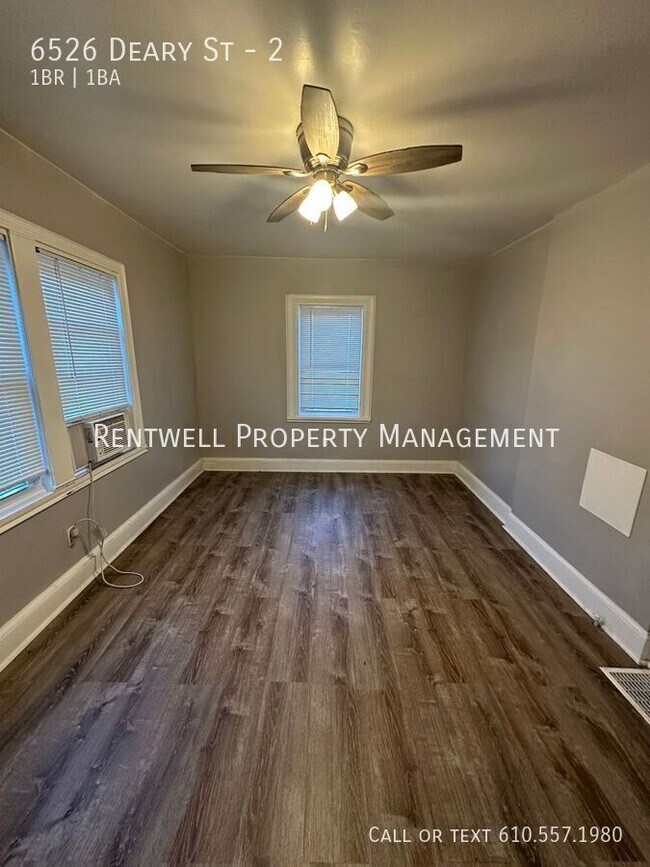 Building Photo - 6526 Deary St