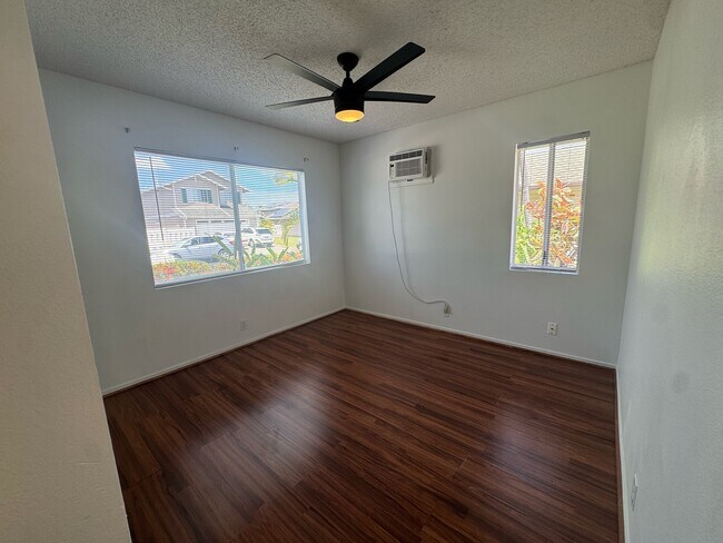 Building Photo - 91-1003-1003 Keoneae Pl