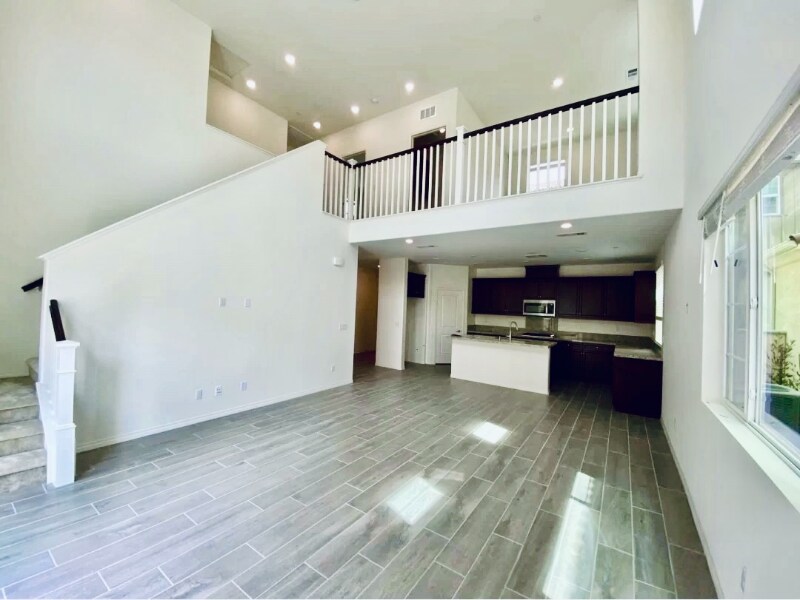 Building Photo - 7099 Montecito Ln