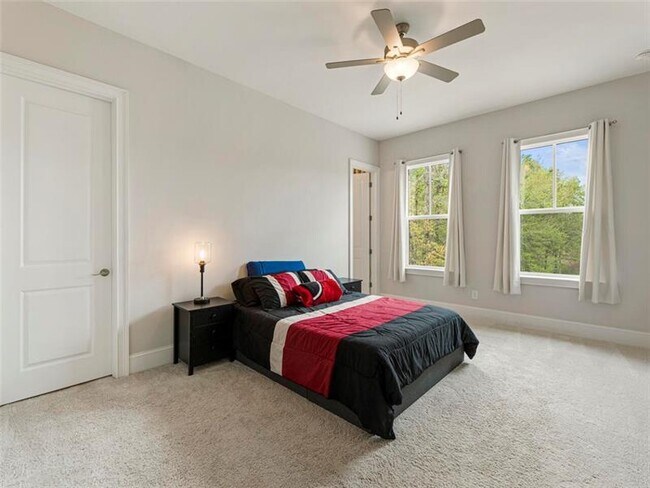Building Photo - 775 Stickley Oak Way