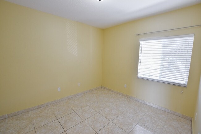 Building Photo - 522 Villa Del Sol Cir