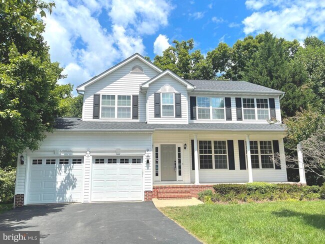 Building Photo - 9 Scarlet Oak Cir