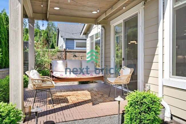 Building Photo - Charming 3-Bed, 2-Bath with 2,170 Sq. Ft. in Beautiful Snohomish!