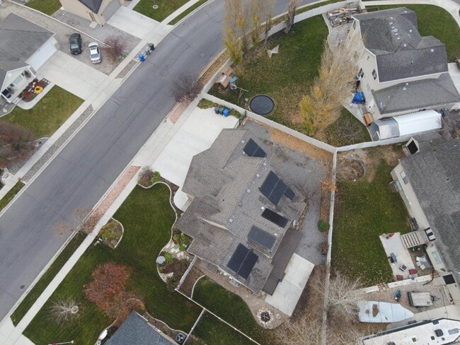 Building Photo - 317 W Farmside Dr