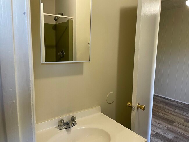 Building Photo - 7030 Mynah Bird Ln