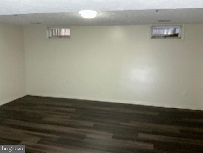 Building Photo - 20517 Lowfield Dr