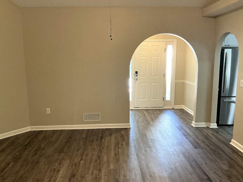Building Photo - 3170 Spincaster Way