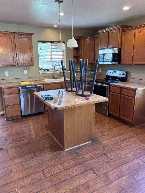 Building Photo - 517 Meadowview Ln