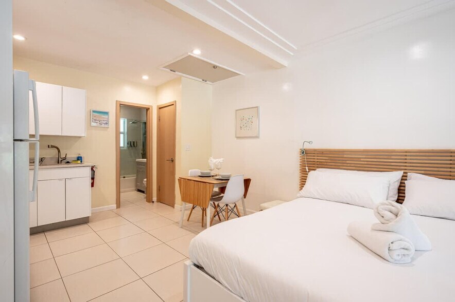 Building Photo - 316 Oregon St